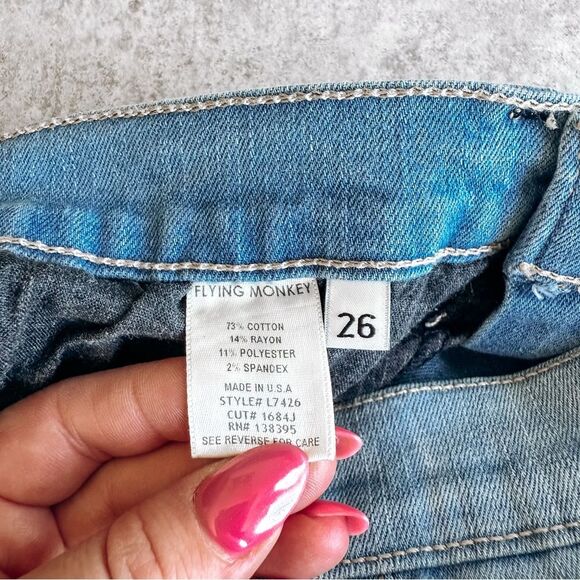 Flying Monkey Lightwash Skinny Jean High Rise Size 26 - Picture 7 of 8